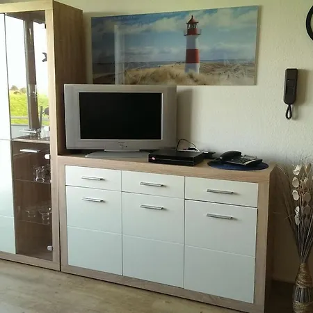 With 2 Bedrooms Prázdninový dům *